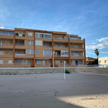 Beachfront And Bright Apartment Mareny Barraquetas Exterior photo