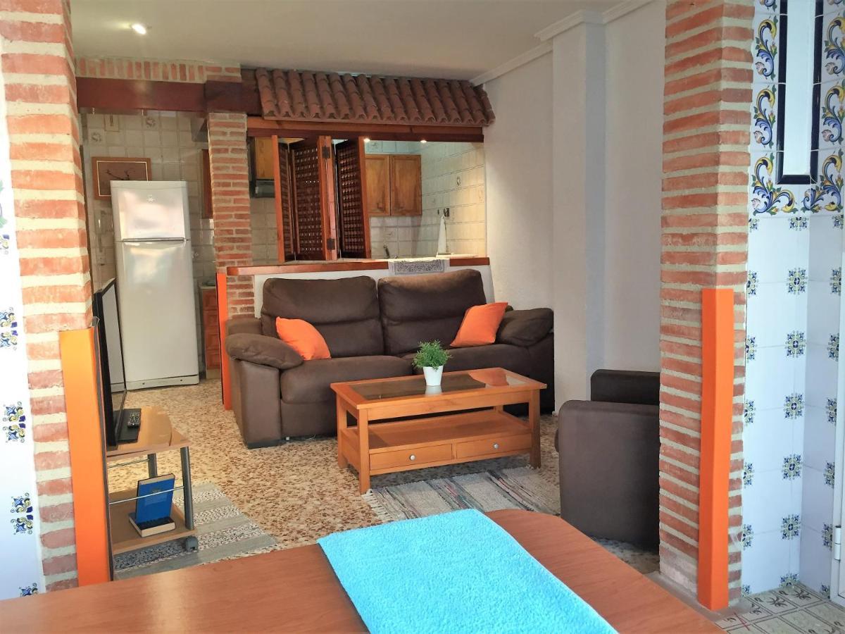 Beachfront And Bright Apartment Mareny Barraquetas Exterior photo